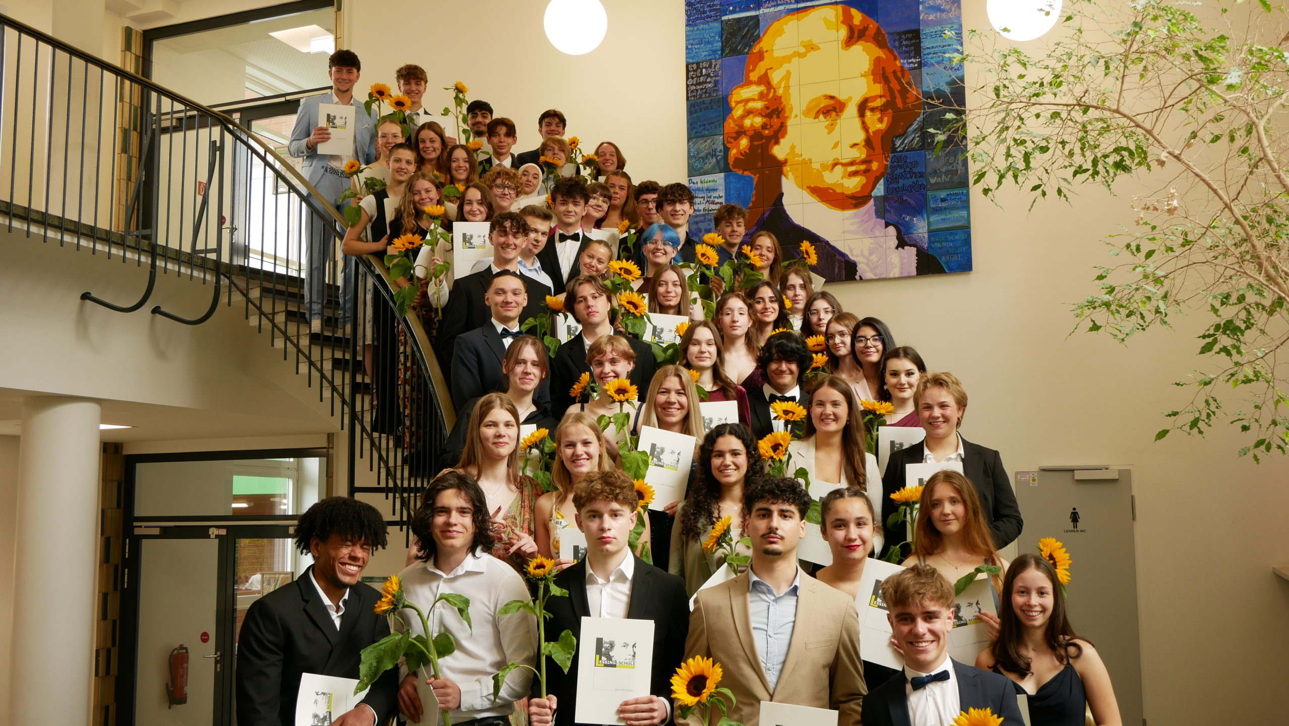 Erfolgreiches Abitur am Lessing-Gymnasium 2024